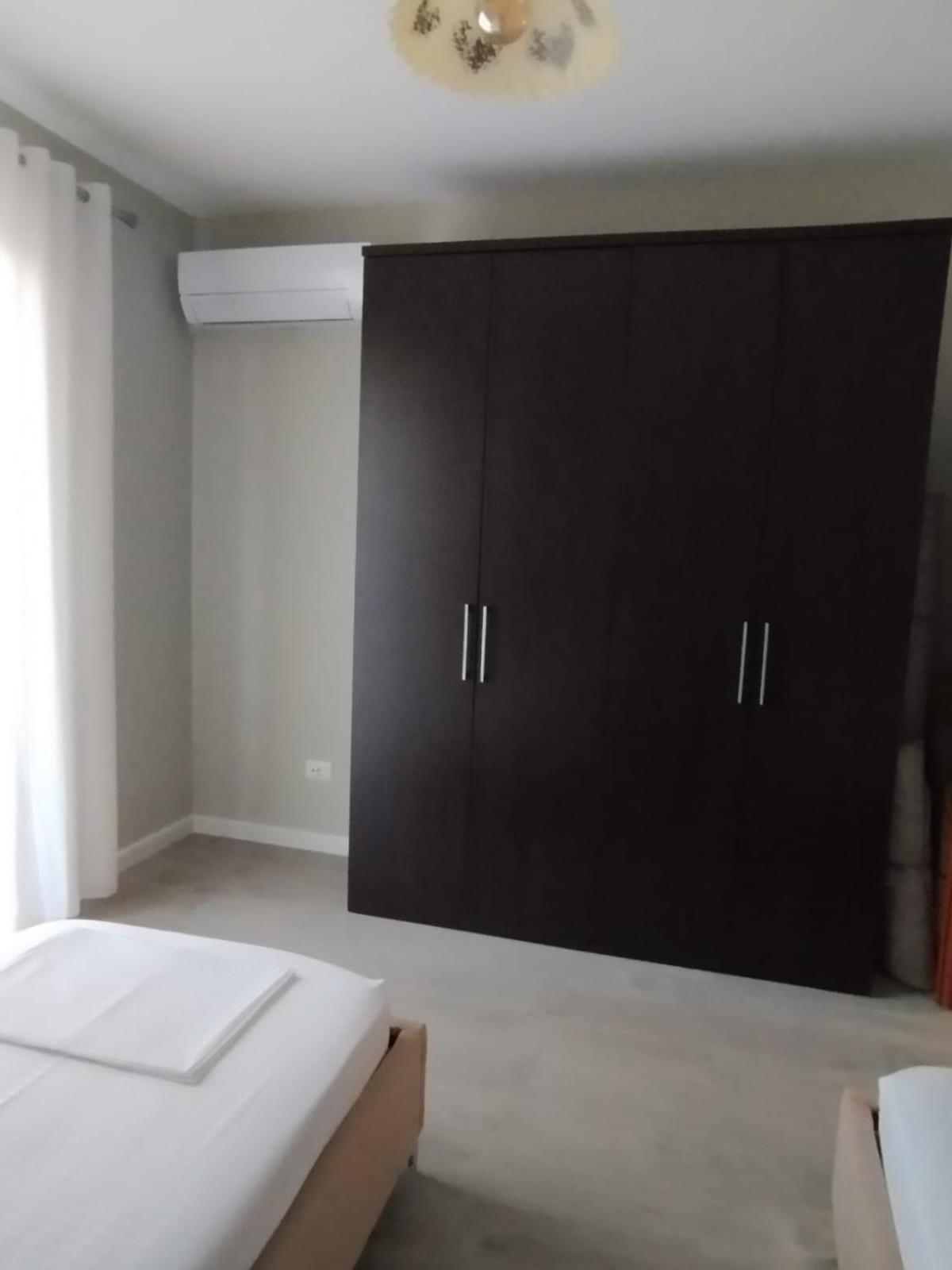 Leatis Apartment Драч Екстериор снимка