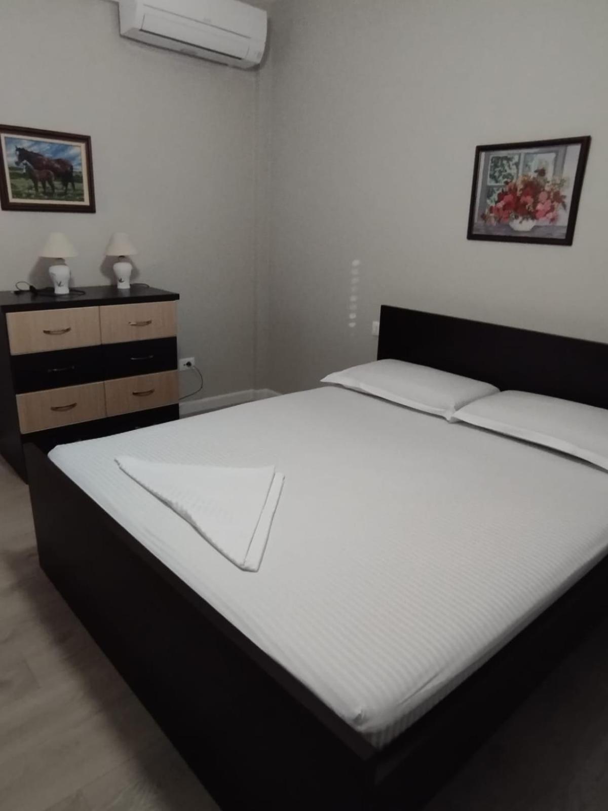 Leatis Apartment Драч Екстериор снимка