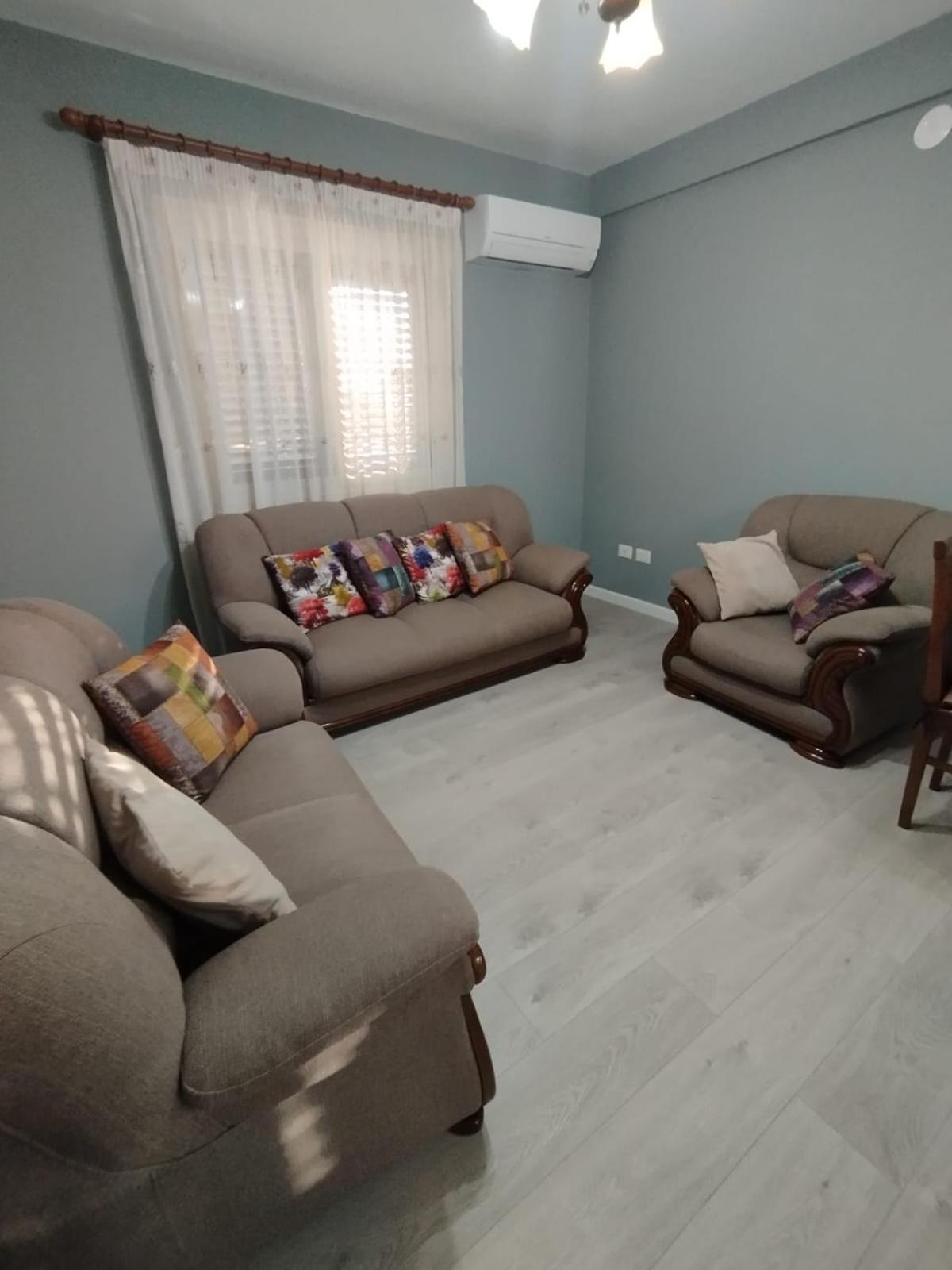 Leatis Apartment Драч Екстериор снимка