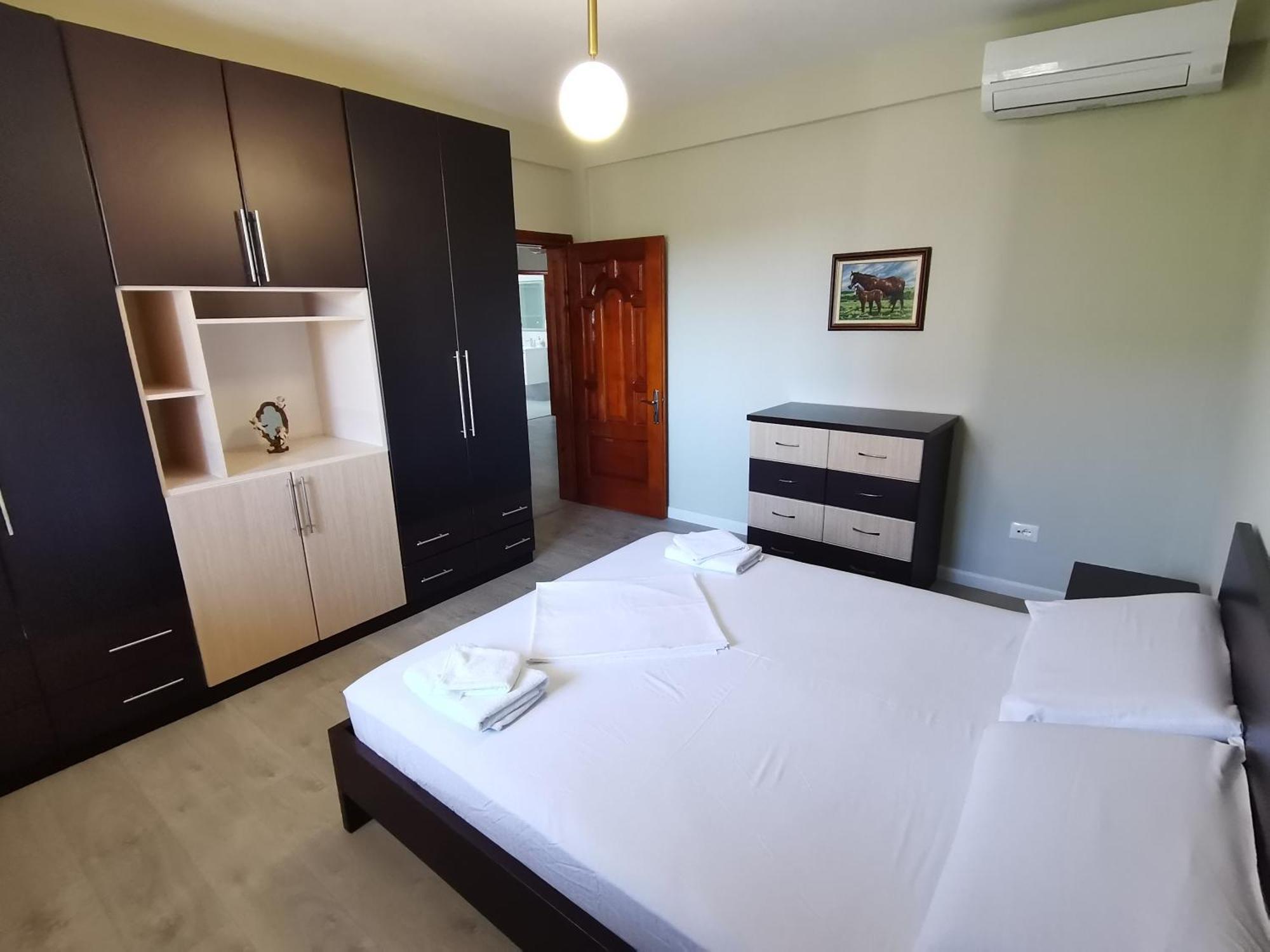 Leatis Apartment Драч Екстериор снимка