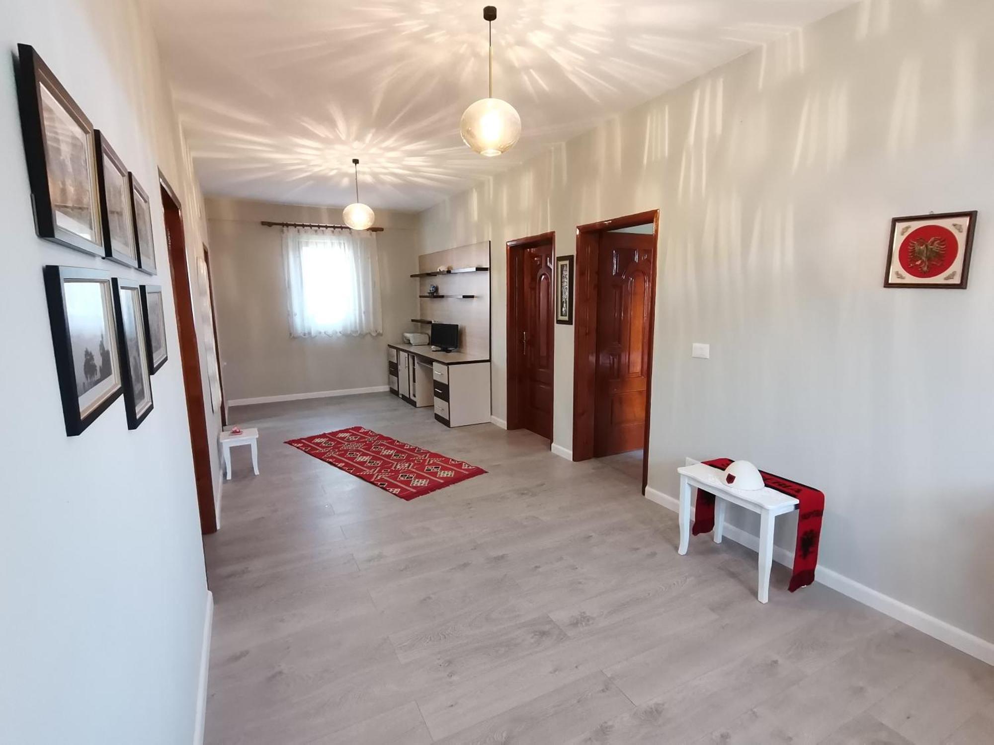 Leatis Apartment Драч Екстериор снимка